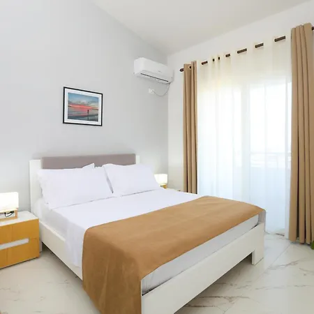 Searise Vlorë